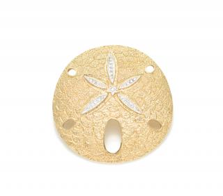 Appraisal: A GOLD SAND DOLLAR PENDANT WITH DIAMONDS A GOLD SAND