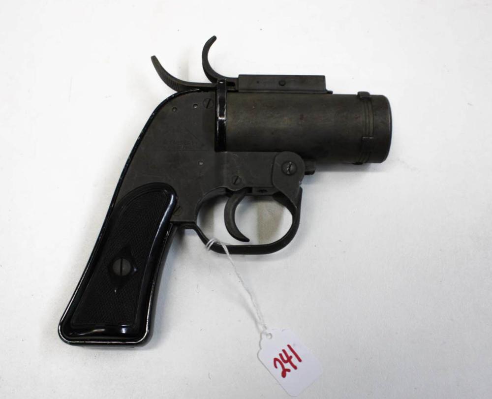 Appraisal: U S M FLARE PISTOL manufactured by M S W