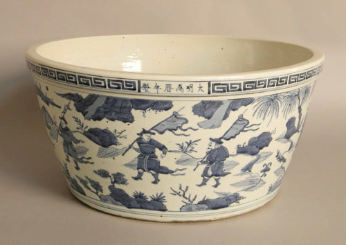 Appraisal: Chinese export blue and white wash bowl th c x