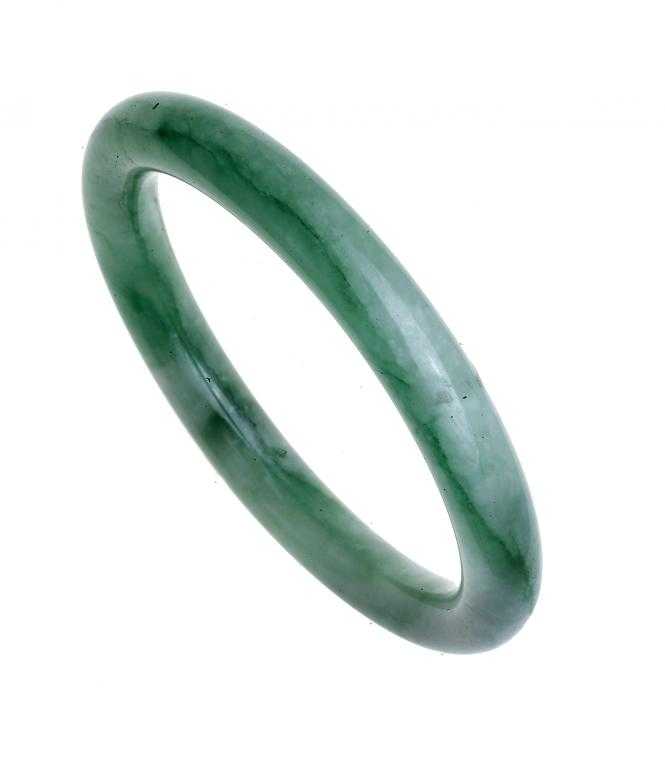 Appraisal: A JADE BANGLE probably early th c