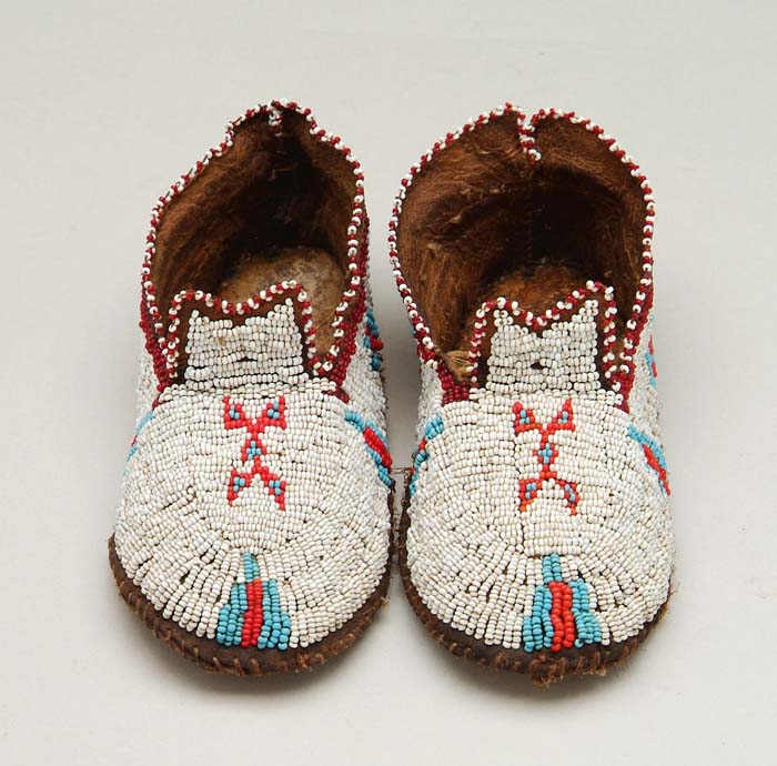 Appraisal: PAIR OF BEADED INDIAN CHILD S MOCCASINS Of Cheyenne origin