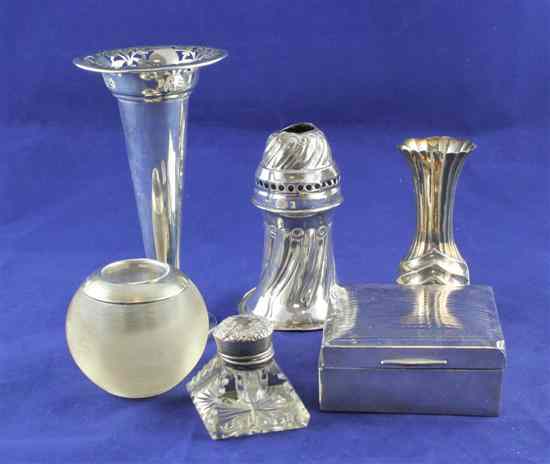 Appraisal: A late Victorian silver mounted ribbed glass match tidy of