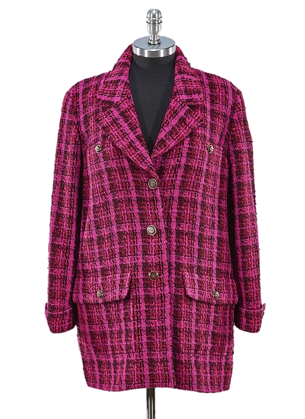 Appraisal: Chanel women's pink and black wool blazer Shoulder Chest Waist