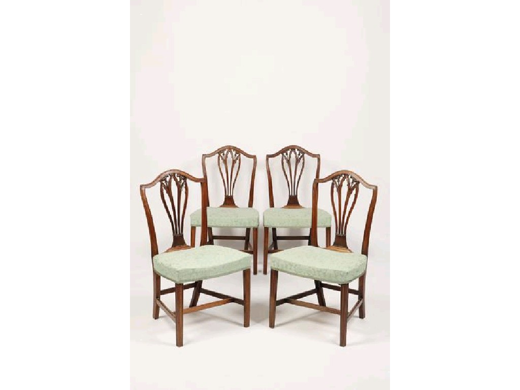 Appraisal: A SET OF FOUR GEORGE III MAHOGANY DINING CHAIRS each