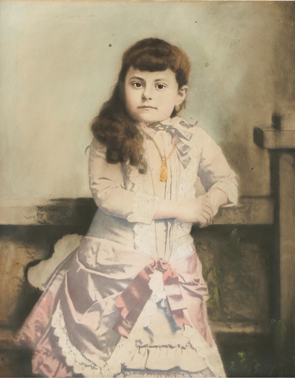 Appraisal: AMERICAN SCHOOL PORTRAIT OF A GIRLpastel on paper possibly pastel