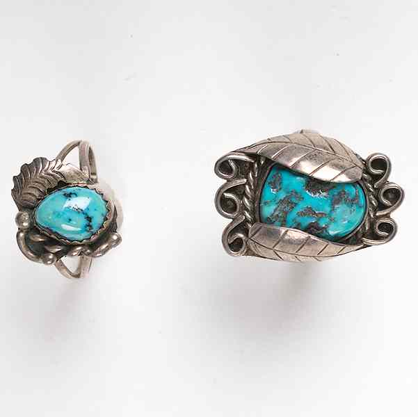 Appraisal: Navajo Rings with Turquoise lot of Each with a single