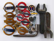 Appraisal: Railway memorabilia London underground badges carriage keys and other badges