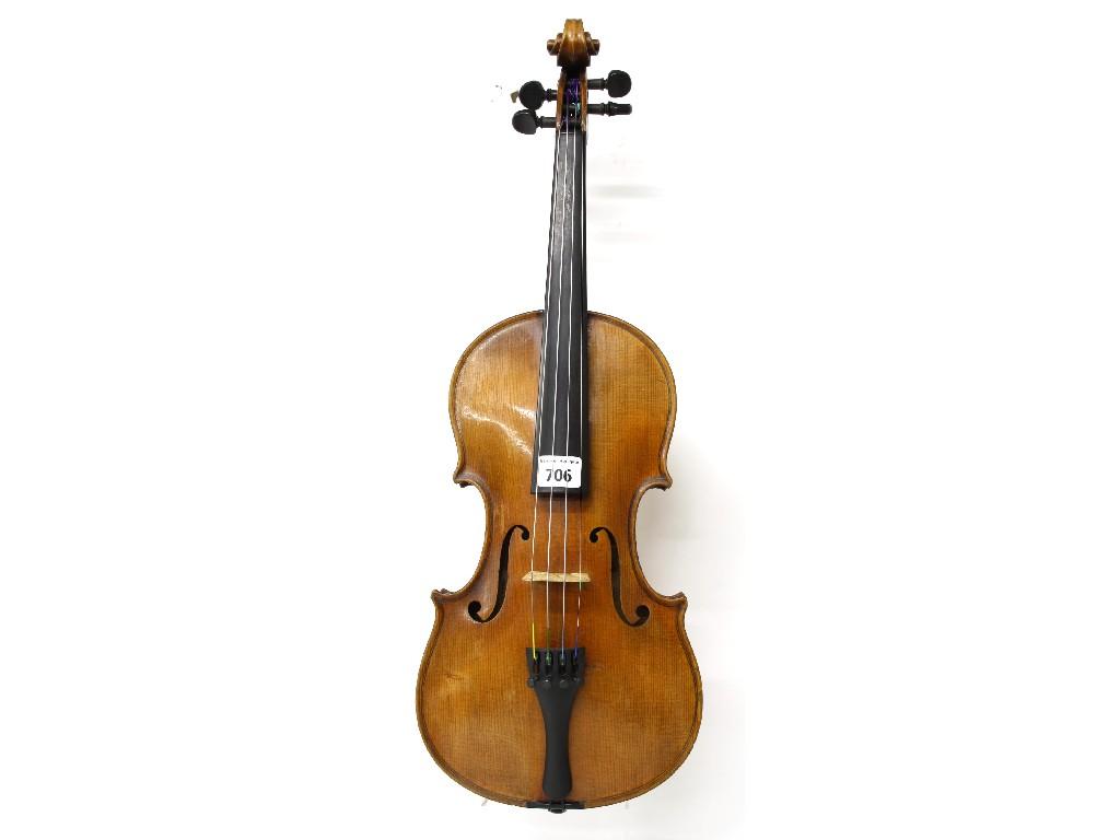 Appraisal: Mid th century Markneukirchen violin labelled Oskar Erich Heinel Markneukirchen