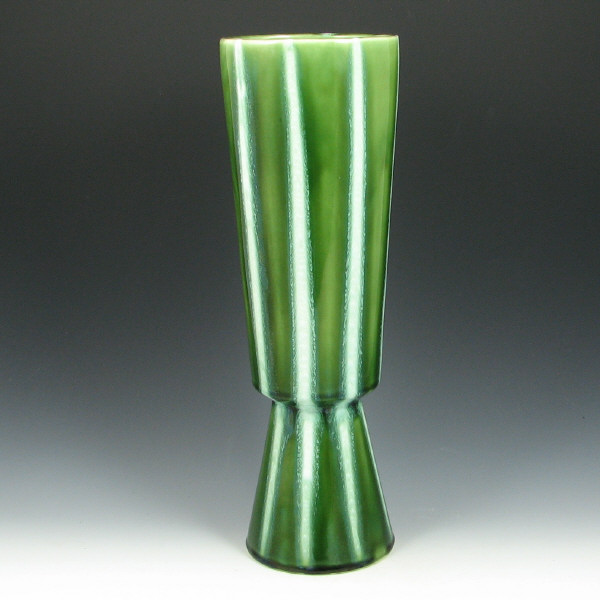 Appraisal: Hull Continental Vase - Mint Continental vase in Evergreen Marked