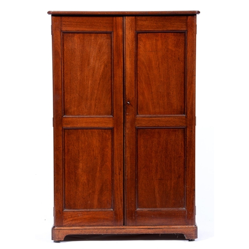 Appraisal: A Victorian mahogany cabinet c the rounded rectangular top with