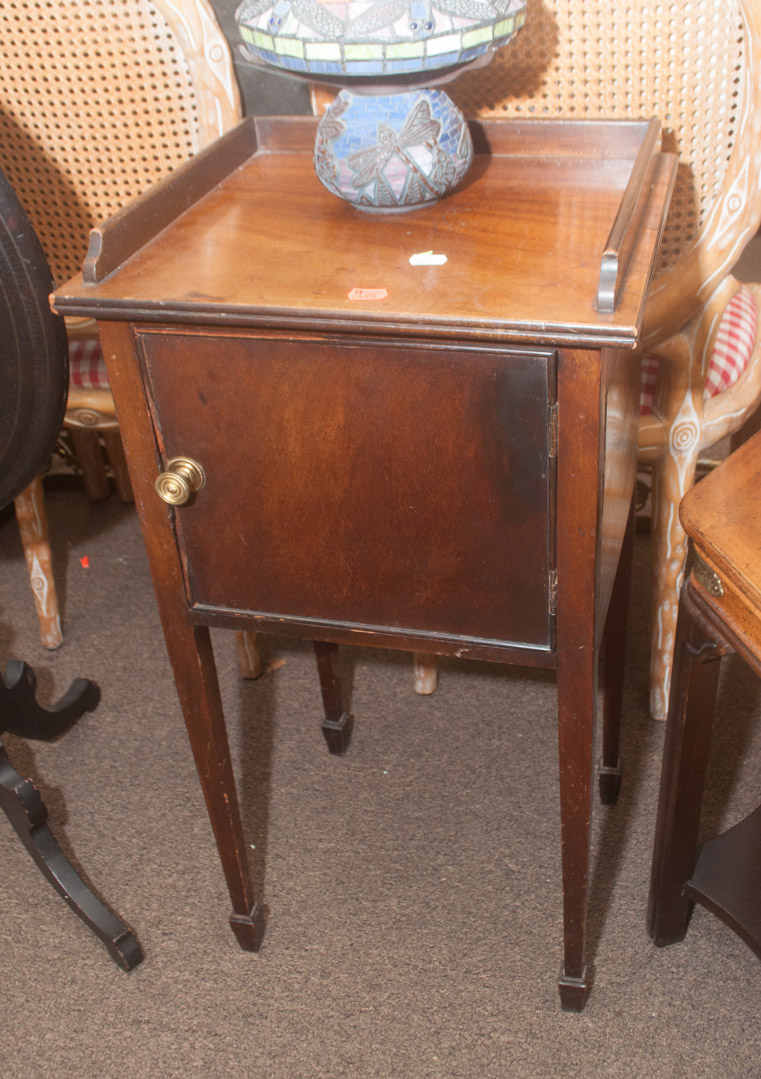 Appraisal: Mahogany side cabinet Undernumber