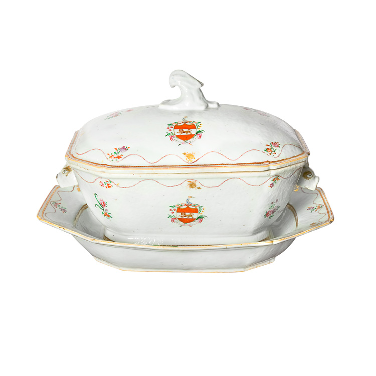 Appraisal: Chinese Export Famille Rose Porcelain Tureen and Underplate Each centering