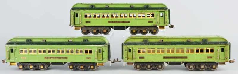 Appraisal: Lot of Lionel Stephen Girard Passenger Cars Description American Pre-war