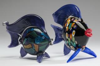 Appraisal: Two signed art glass fish figurines Two art glass fish