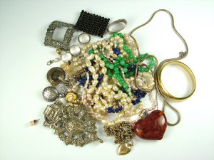 Appraisal: A good collection of costume jewellery to include a ct