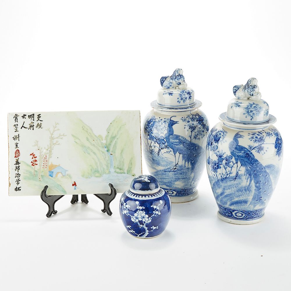 Appraisal: Grp Pieces Chinese Japanese Ceramics A group of four pieces