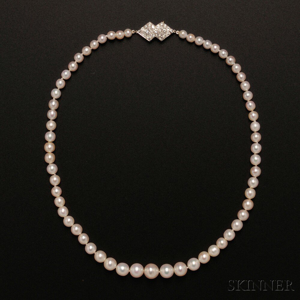 Appraisal: Natural Pearl Necklace Chaumet composed of sixty-one pearls graduating in