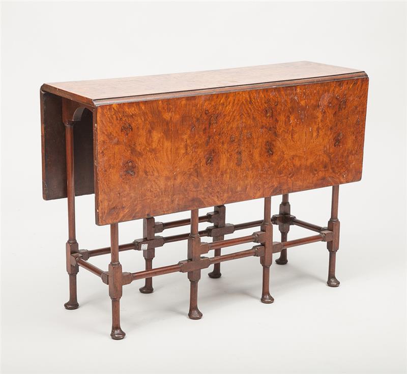 Appraisal: William and Mary Style Walnut-Veneered Spider Gate-Leg Table x x