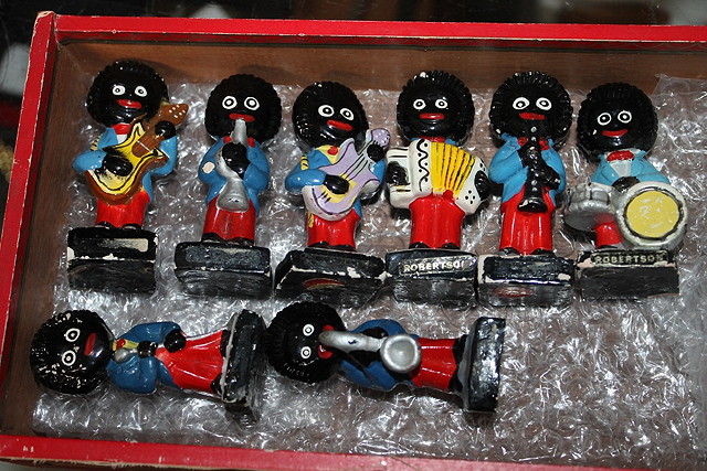 Appraisal: A SET OF EIGHT ROBINSON'S BRAMBLE GOLLYWOGS