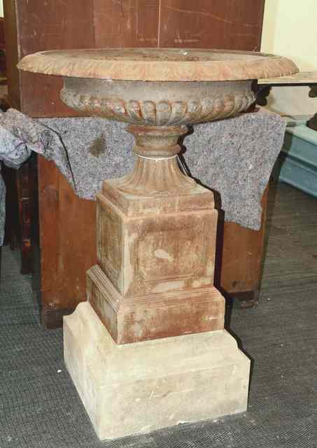 Appraisal: AN ITALIANATE CAST IRON CAMPAGNA URN with circular top and