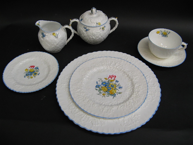 Appraisal: COPELAND SPODE CHINA SET pieces Named after Jeanine Ternahan daughter