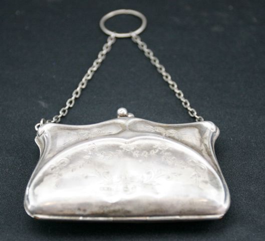 Appraisal: An Art Nouveau sterling silver coin purse Birmingham