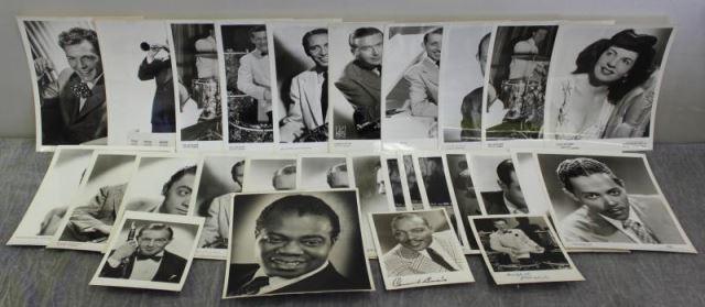 Appraisal: Black Americana Photography Group of wire service and publicity photographs