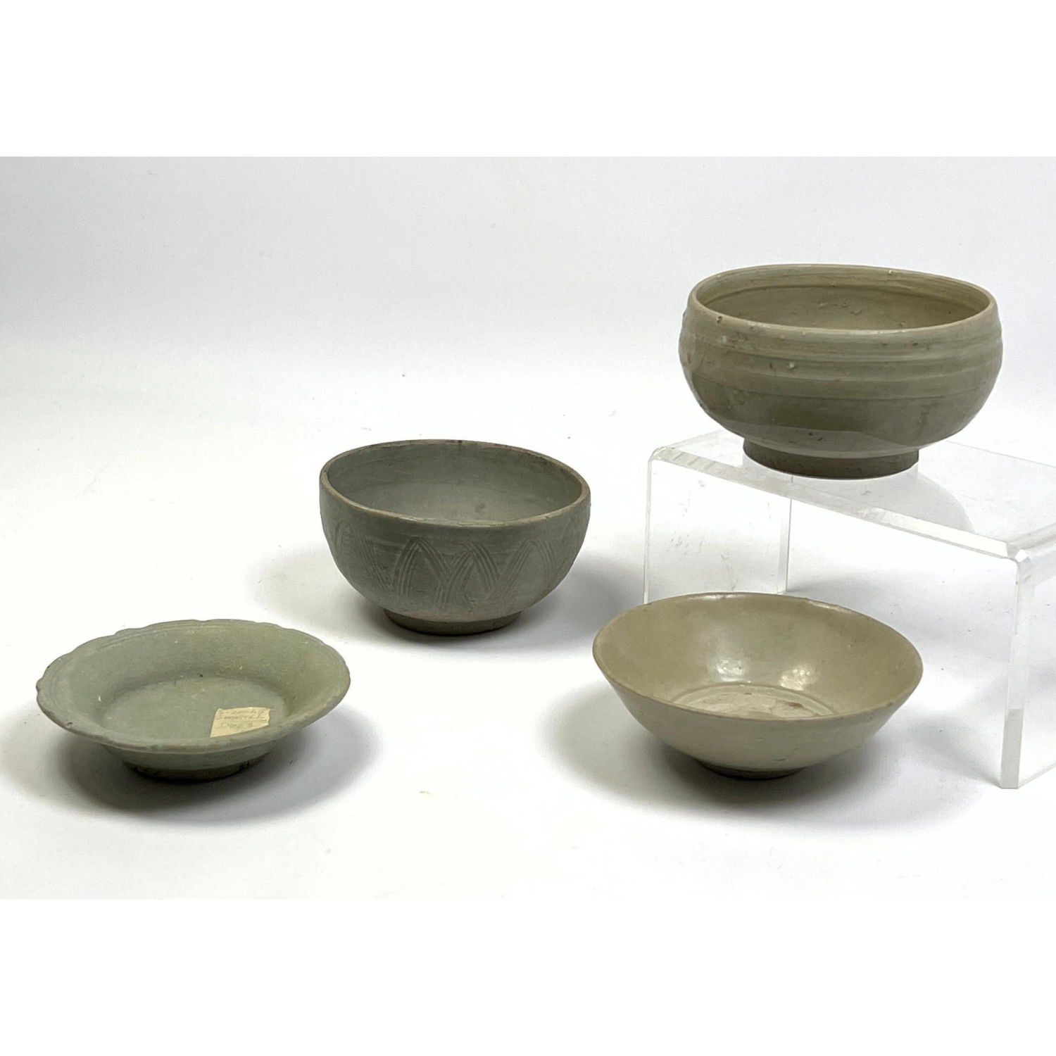 Appraisal: pcs Chinese Bowls Sung Ming H x W x D