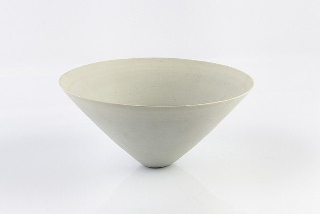 Appraisal: Sue Paraskeva British Contemporary Bowl matt white glazeincised potter's mark