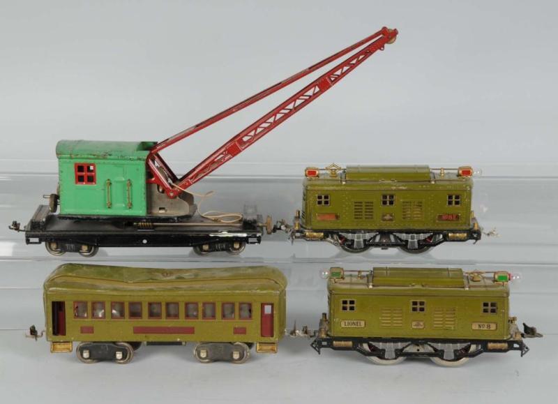 Appraisal: Lionel -Piece Standard Gauge Description Pre-war Includes two E locomotives