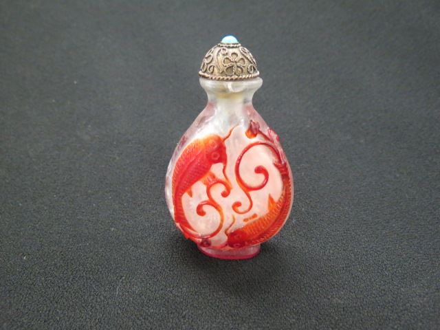 Appraisal: Chinese Cameo Glass Snuff Bottle coy design as is