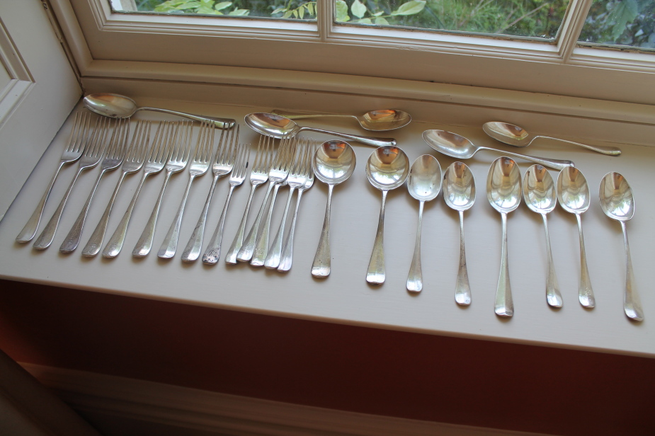 Appraisal: A composite suite of silver rat-tail pattern dessert spoons and