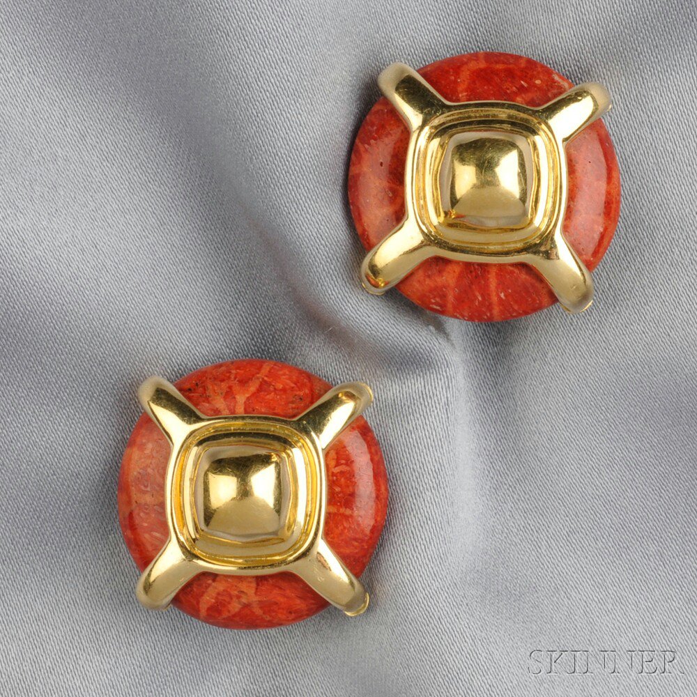 Appraisal: kt Gold and Jasper Earclips each jasper disc within a