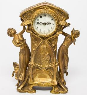 Appraisal: Art Nouveau New Haven Figural Mantel Clock Gilt metal marked