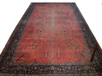 Appraisal: An Isfahan Gallery Carpet Early th Century The rose colored