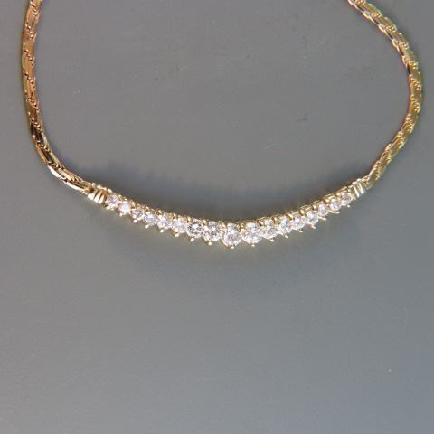 Appraisal: Diamond Necklace round diamonds totaling carats high grade k yellow