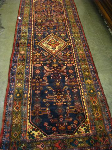 Appraisal: Oriental rug Persian Hamadan ' '' x ' '' with