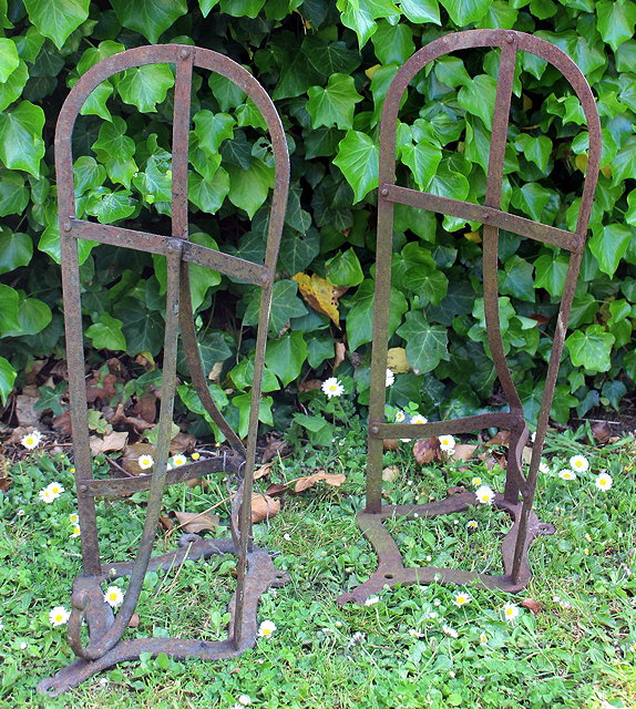 Appraisal: TWO TH CENTURY WROUGHT IRON SADDLE RACKS each cm in