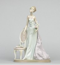 Appraisal: Lladro A Lady of Taste Sculptor Jose Puche Issued Retired