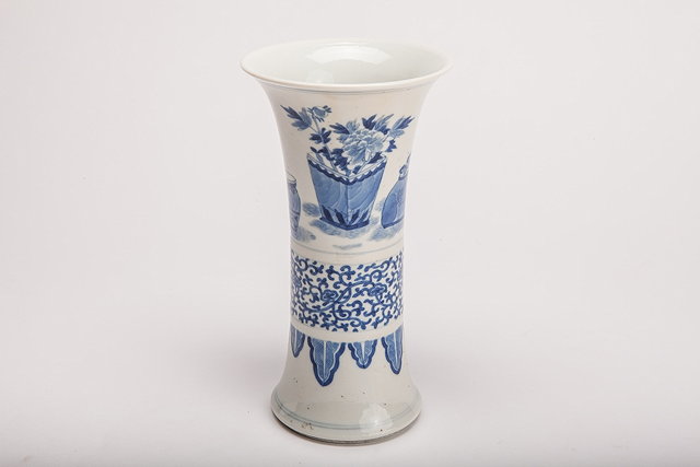 Appraisal: A CHINESE BLUE AND WHITE PORCELAIN TRUMPET VASE decorated various