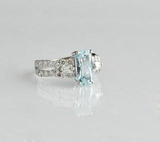 Appraisal: Lady's K White Gold Dinner Ring with an emerald cut