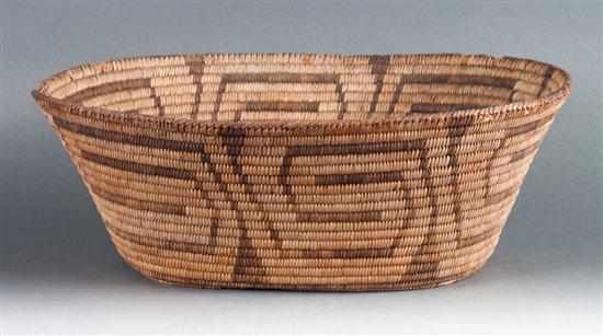 Appraisal: Native American woven grass basket Pima tribe early th century