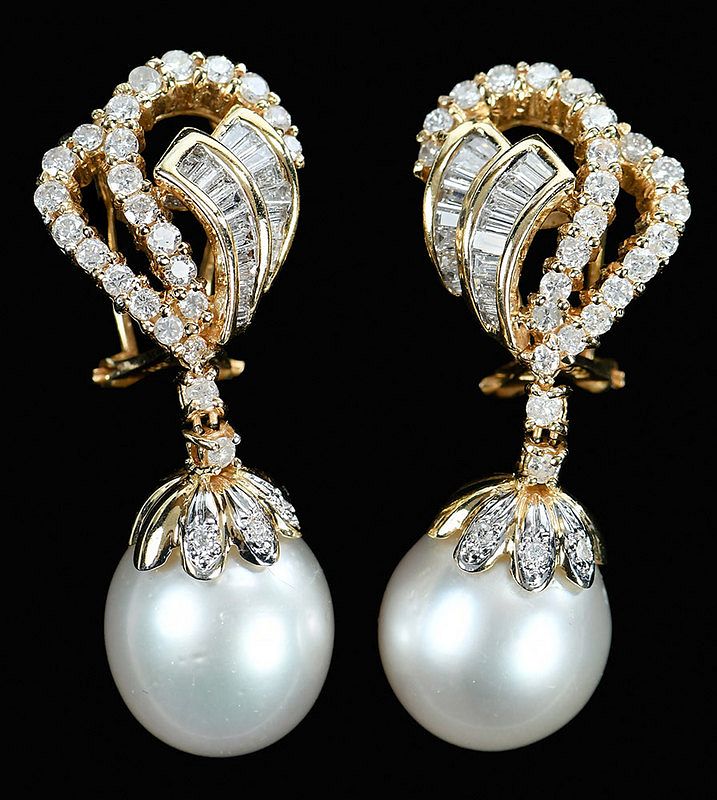 Appraisal: kt Diamond and Pearl Earrings each with round brilliant and