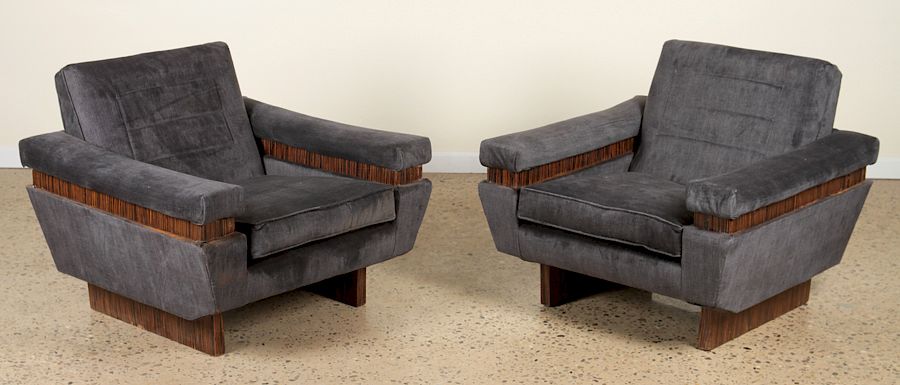 Appraisal: PAIR OF MID CENTURY MODERN MACASSAR LOUNGE CHAIR A pair