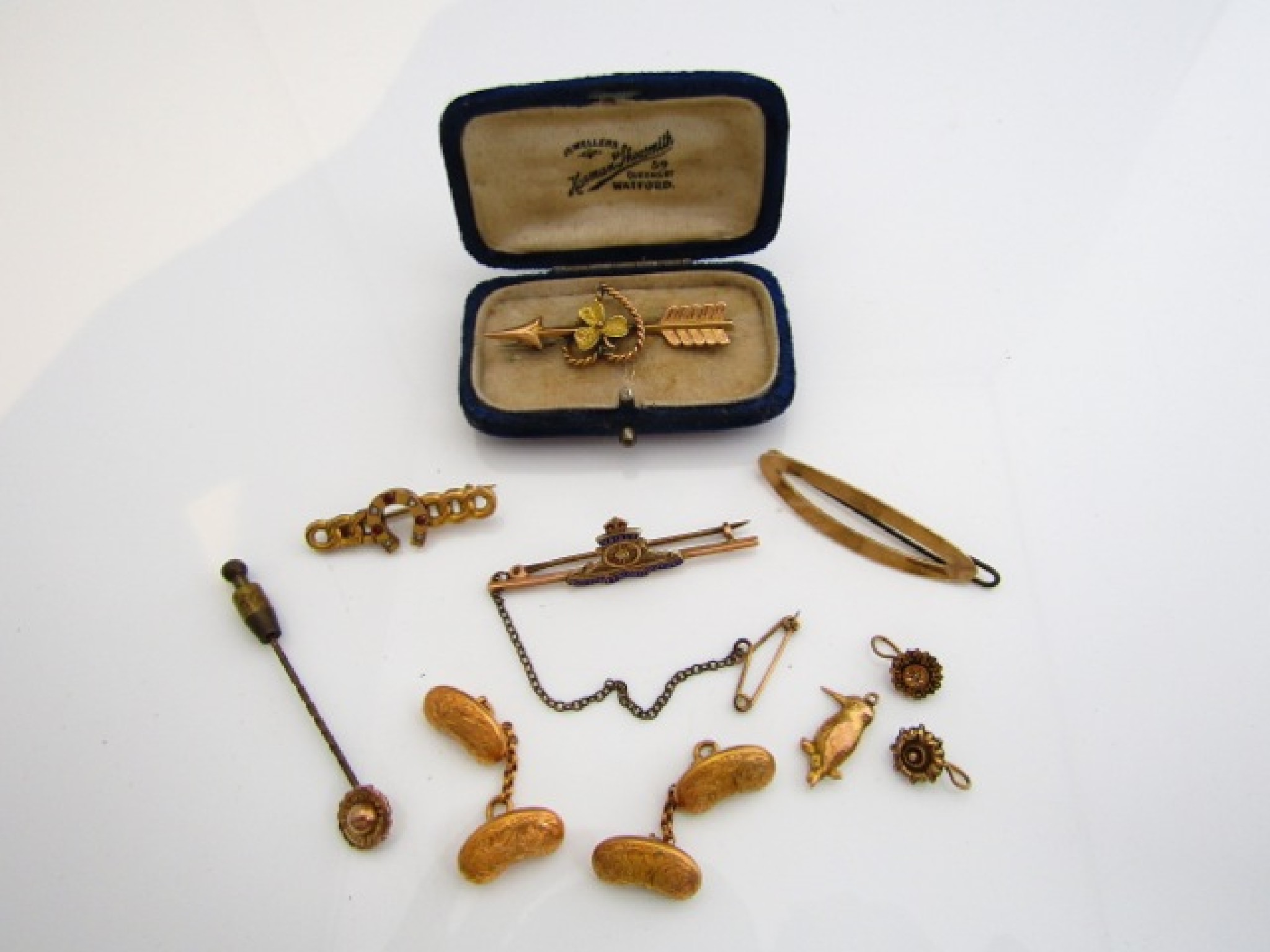 Appraisal: A cased ct gold brooch in the form of an