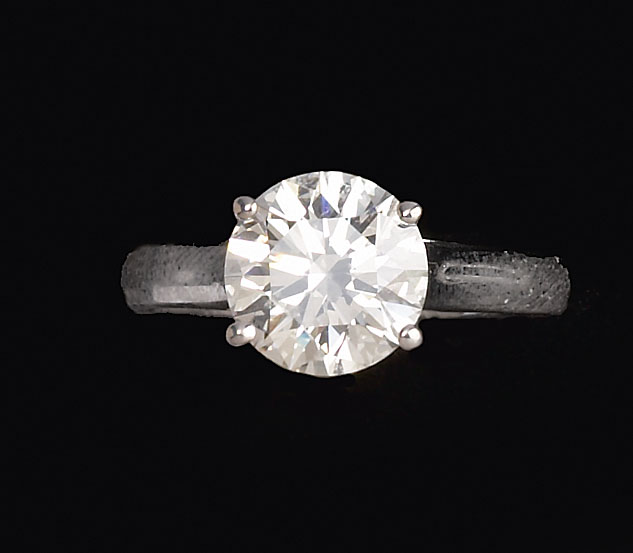 Appraisal: DIAMOND SOLITARE RING k white gold diamond solitaire ring set