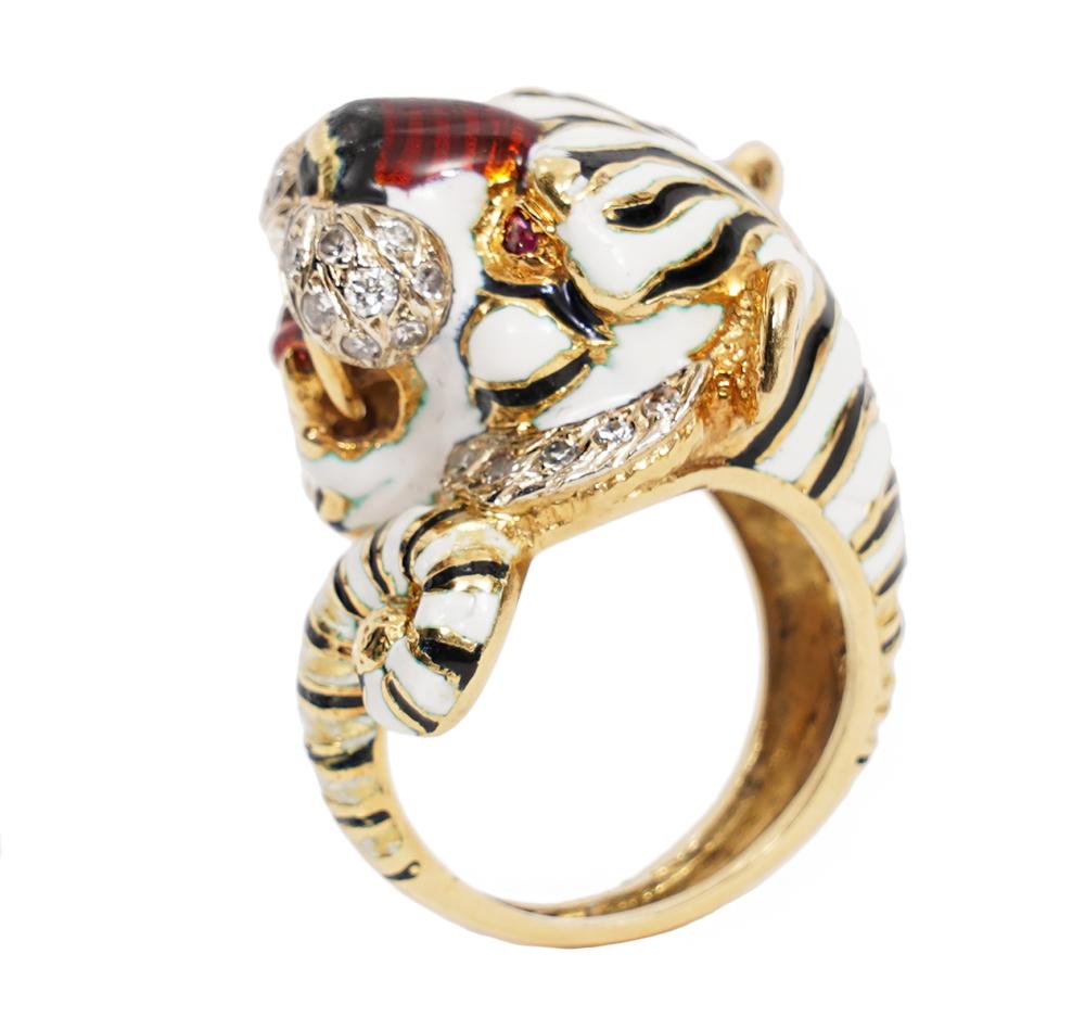 Appraisal: SIGNED K YG DIAMOND ENAMEL TIGER RING K yellow gold