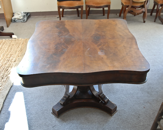 Appraisal: Victorian Table Walnut Vaneer Bottom of legs separated feet unattached