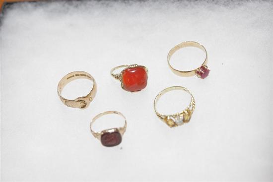 Appraisal: FIVE RINGS Three marked '' K'' including one with three