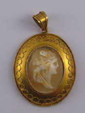 Appraisal: A yellow metal tests carat gold cased cameo pendant approx